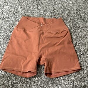 Kamo Fitness V Cross Shorts